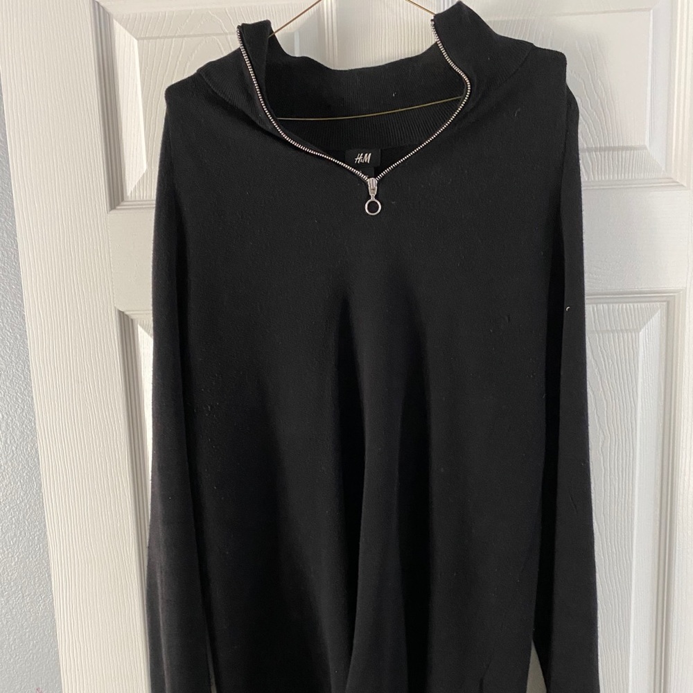 Men’s sweater